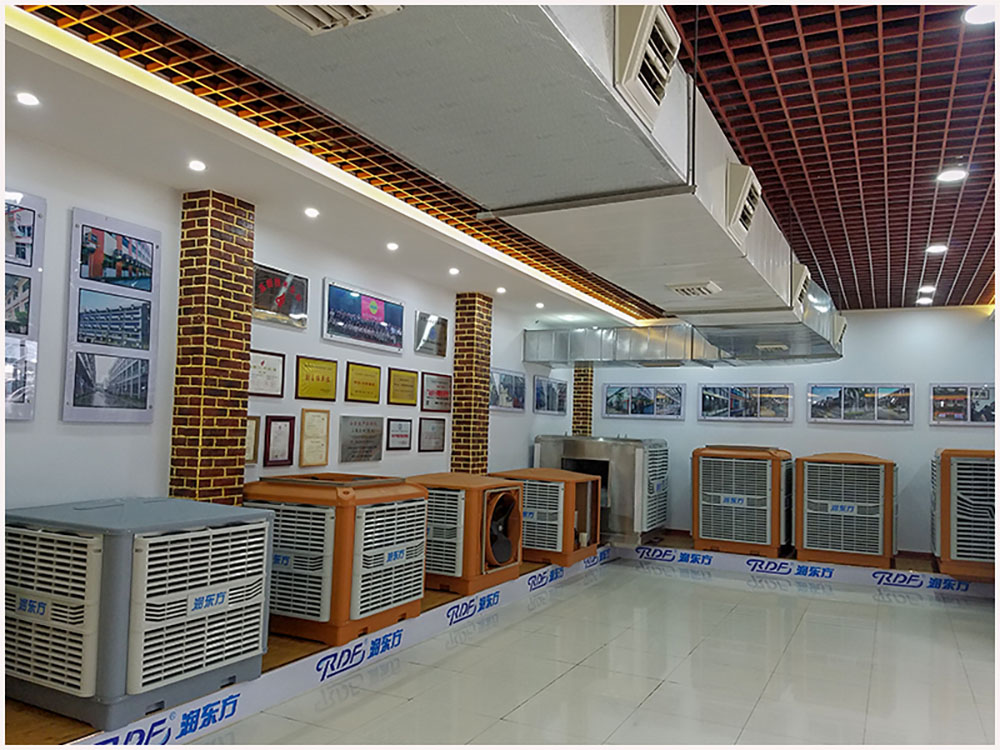 潤東方環?？照{展廳